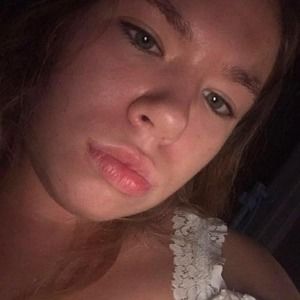 Meet your Posher, Delicia